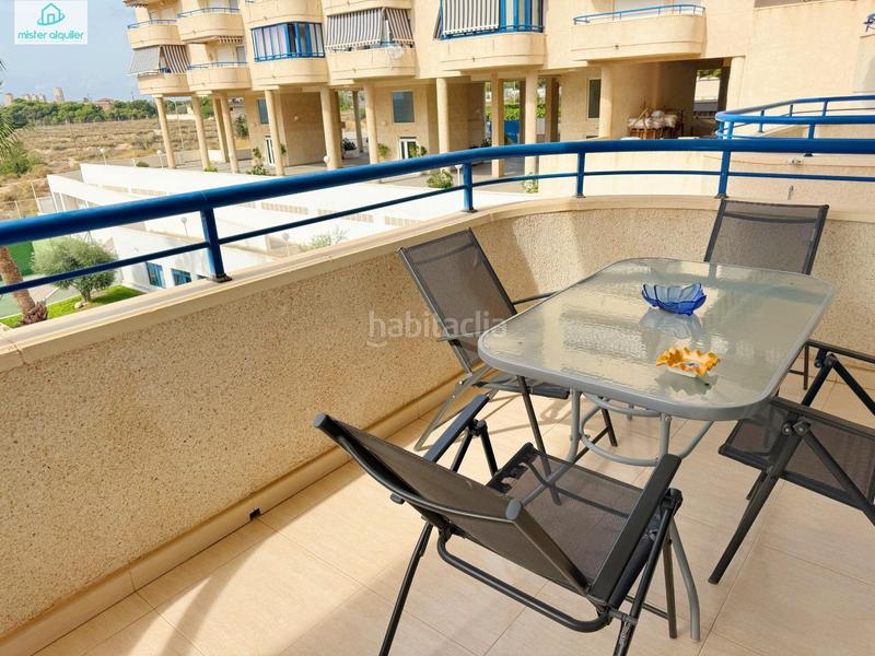 Foto a006b52d-8f8f-4718-b149-071d5b7fd645. Rent apartment in avenida ausias march 1 in Campello Playa Campello (el)