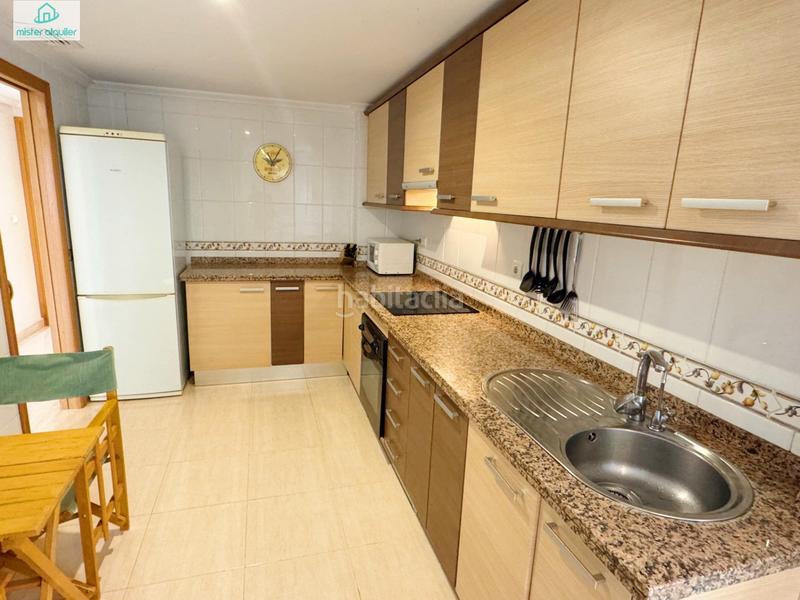 Foto de2661e1-b852-4d71-92d4-bb5ec8b65e95. Rent apartment in avenida ausias march 1 in Campello Playa Campello (el)