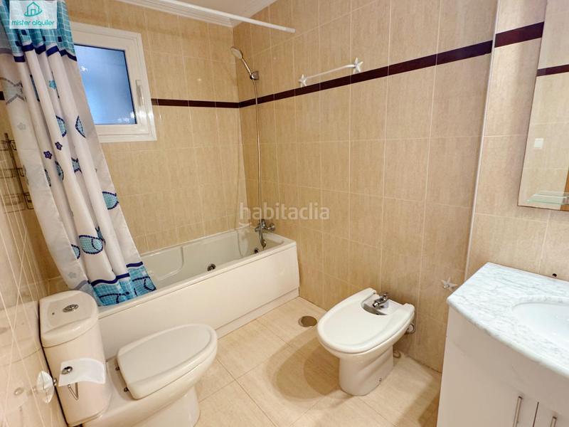Foto ef46b8e5-5eab-4333-ae7c-3d00871f6452. Rent apartment in avenida ausias march 1 in Campello Playa Campello (el)
