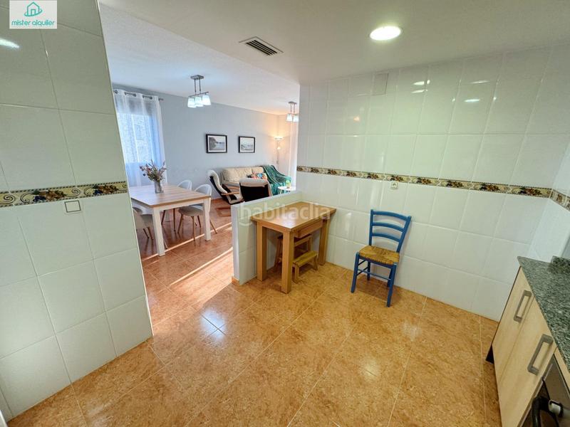 Foto b6f80a63-8974-46cf-9618-381955a91fe5. Affitto piccolo appartamento in calle de alcoy 30 in Campello (el)