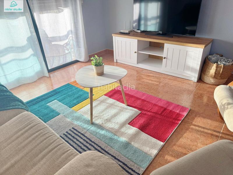 Foto 0628864a-83c9-48ea-ac8a-1ab120bb22ee. Rent apartment in calle de alcoy 30 in Campello Playa Campello (el)