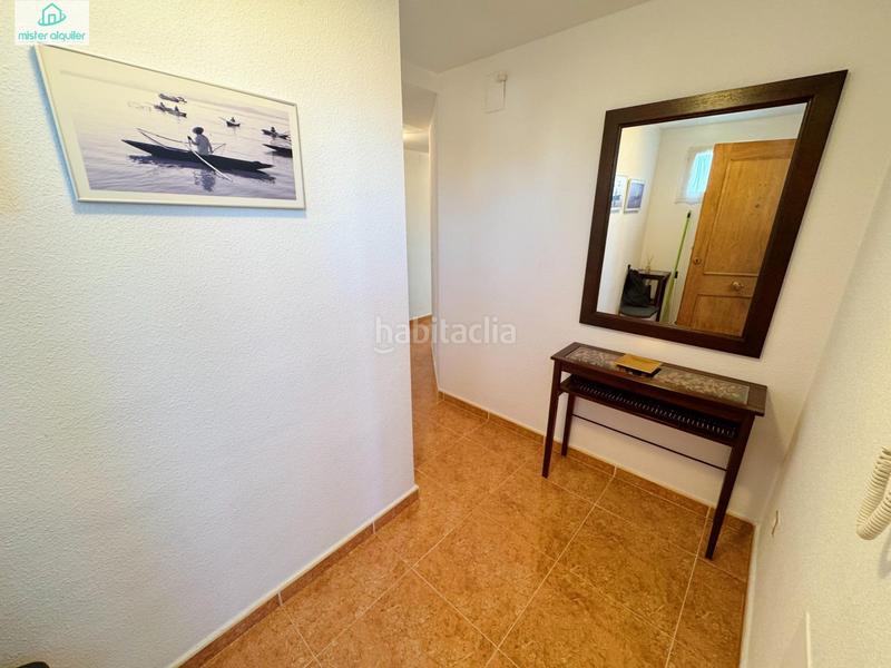 Foto 1b788c8c-9d15-4748-ac9b-33391d4e55b6. Rent apartment in calle de alcoy 30 in Campello Playa Campello (el)