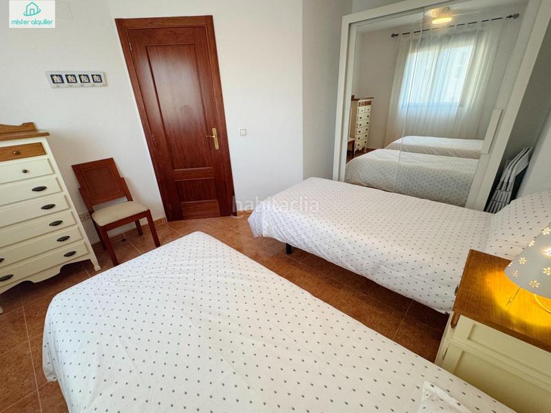 Foto 371502d2-ec00-47d1-baa3-60a61fc20ea5. Rent apartment in calle de alcoy 30 in Campello Playa Campello (el)