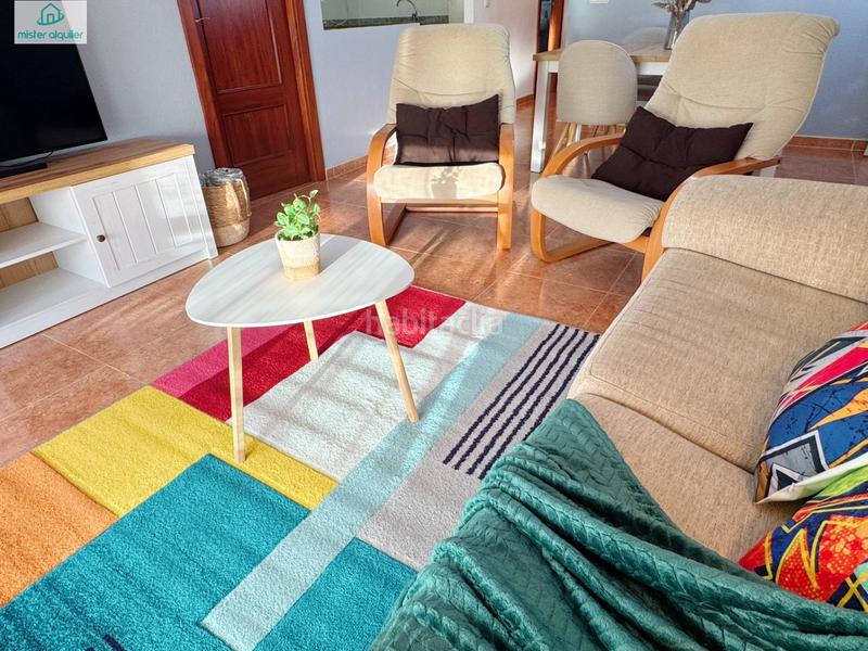 Foto 4520c44a-2311-4a24-b0ee-8acb04ce454d. Rent apartment in calle de alcoy 30 in Campello Playa Campello (el)