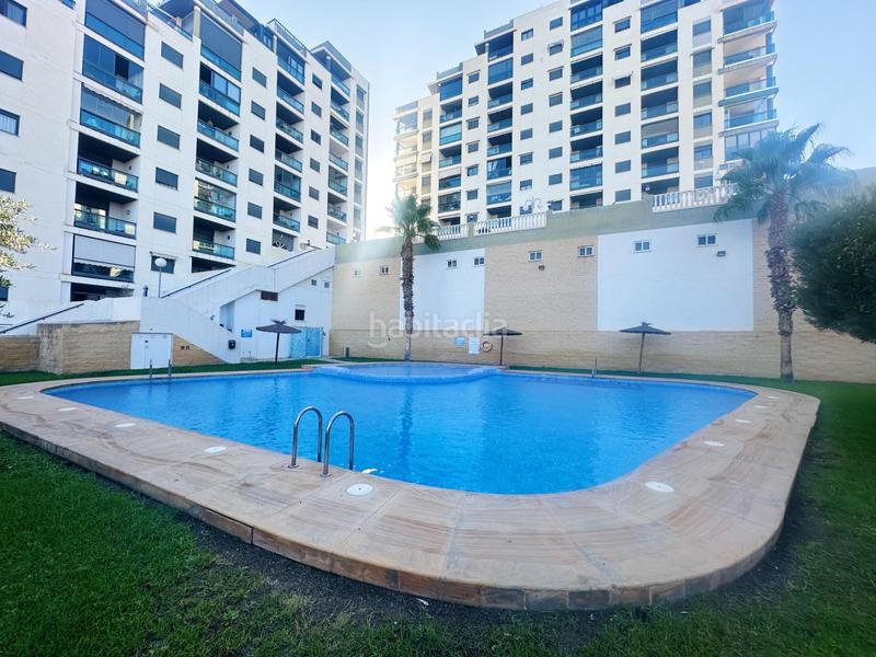 Foto 7c9a4b8e-0af0-4c43-8f66-c5bbcc44e8cb. Rent apartment in calle de alcoy 30 in Campello Playa Campello (el)