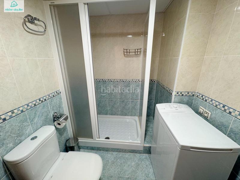 Foto a564487f-ef70-4a2a-99df-aef5188ffa10. Rent apartment in calle de alcoy 30 in Campello Playa Campello (el)