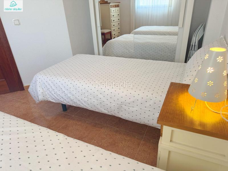 Foto b71de31e-3df4-4c6f-b3f2-85a537e5ac58. Rent apartment in calle de alcoy 30 in Campello Playa Campello (el)