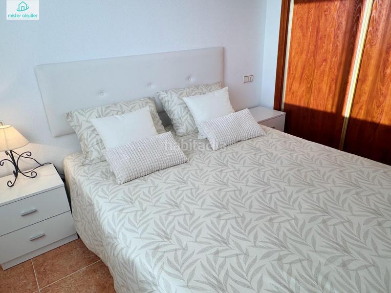 Foto d7e944fc-207a-45cd-93d0-67bd1b0ac29a. Rent apartment in calle de alcoy 30 in Campello Playa Campello (el)