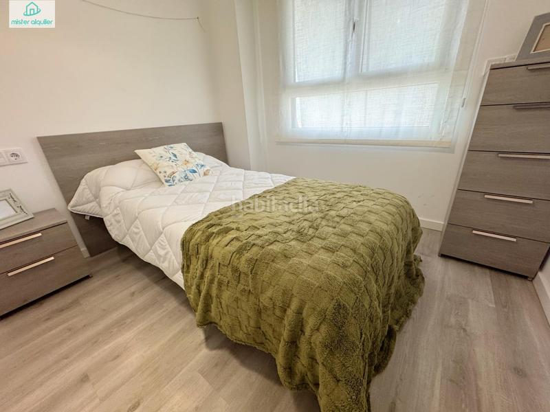 Foto 41956d7c-6437-4e3e-89ee-cd661722db55. Rent apartment in ausias march 16 in Campello Pueblo Campello (el)