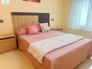 Rent Apartment in Sant pere 134. Alquiler junto al paseo marítimo, a 30 metros del mar y totalmen