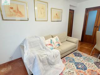 Lloguer Apartament  Avenida bruselas 18. Alquiler de vivienda en urbanización manzanares, con piscina, ja