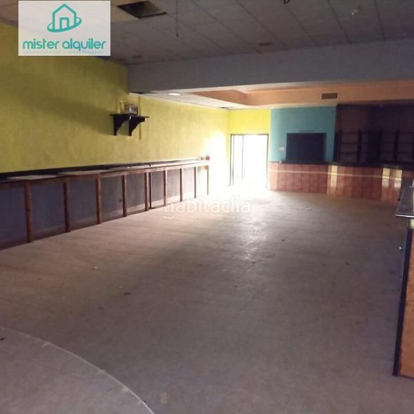 Foto d6dfe890-b51b-4c97-b66c-80be94477025. Lloguer local comercial a carrer doctor fleming 25 a Campello (el)