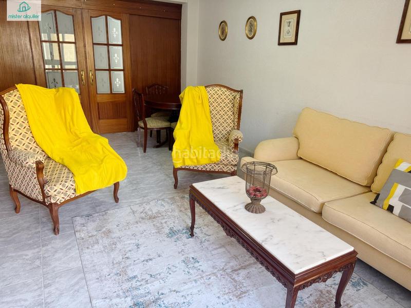 Foto bdadf07a-7247-4436-8efc-8e97fe770b76. Location appartement dans carrer la mar 27 dans Campello Playa Campello (el)