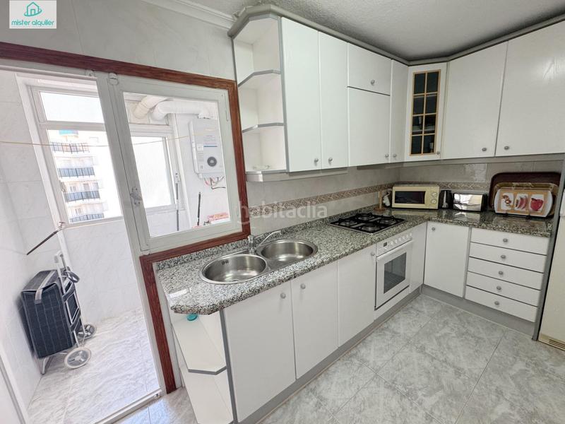 Foto efac562b-c505-4c9c-9ae5-7a78289e00b6. Location appartement dans carrer la mar 27 dans Campello Playa Campello (el)