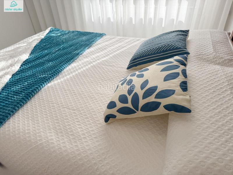 Foto ec9fdeac-f675-46a5-be72-61b05bd3f08e. Rent apartment in carrer la mar 27 in Campello Playa Campello (el)