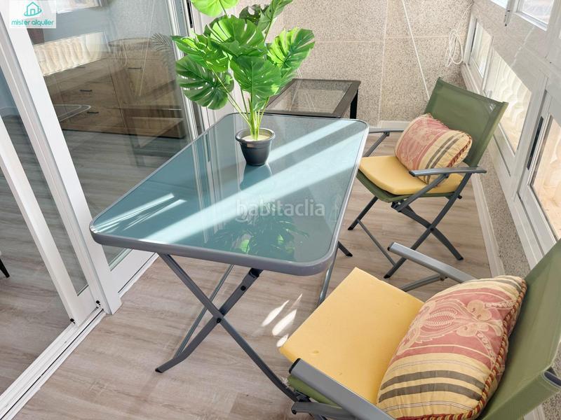 Foto 243314fb-f499-47ca-9171-37d3484ce201. Location appartement dans calle colon 12 b dans Campello Playa Campello (el)