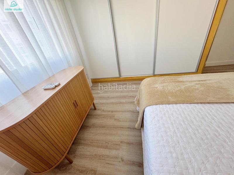 Foto 40aa4a4a-5878-437d-a54d-073b22df0f3e. Miete appartement in calle colon 12 b in Campello Playa Campello (el)