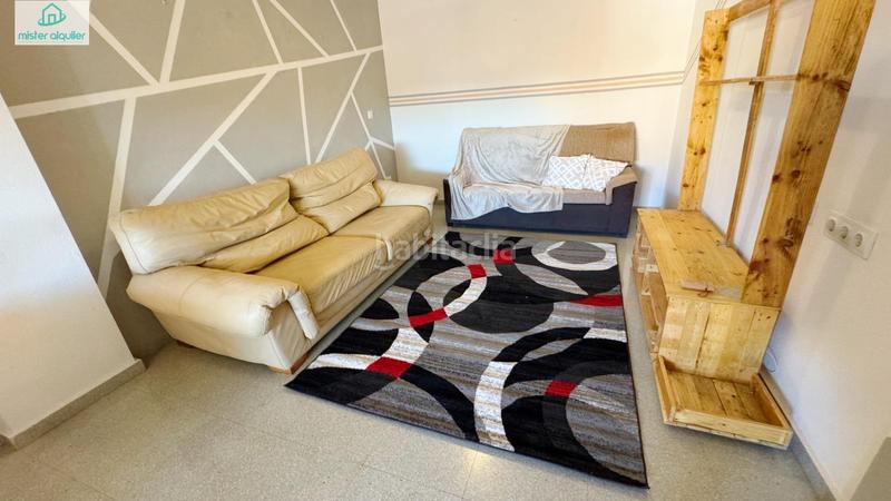 Foto 3786a040-6649-45e8-bd03-608cdef811a2. Affitto piccolo appartamento in avenida creu de la 4 in Campello (el)