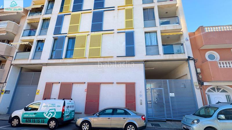 Foto 4693dc2c-81f7-45f4-930a-dbc4eed522c3. Lloguer apartament a avenida creu de la 4 a Campello Pueblo Campello (el)