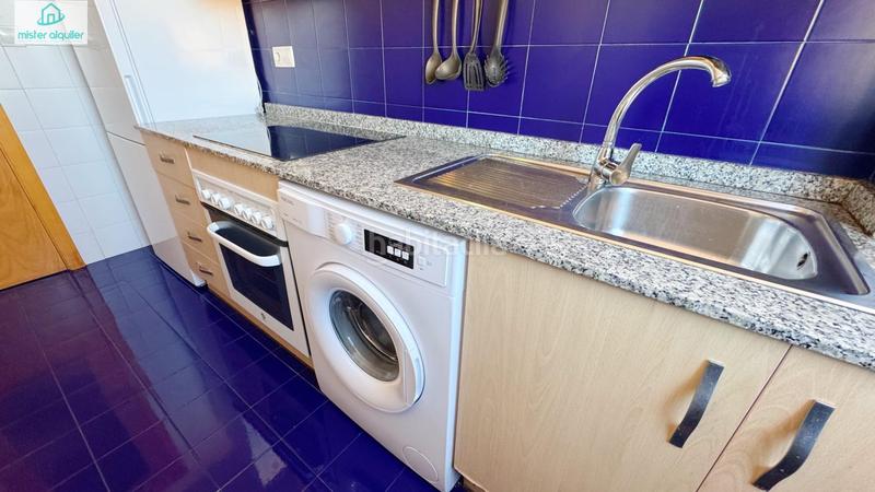 Foto ac239be3-90e6-48d1-baba-1b46449e421b. Lloguer apartament a avenida creu de la 4 a Campello Pueblo Campello (el)