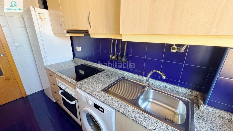 Foto 1d586ac1-0e71-463f-8d04-099bfc62b522. Rent apartment in avenida creu de la 4 in Campello Pueblo Campello (el)