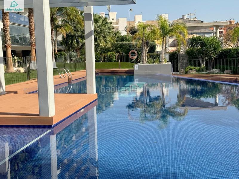 Foto 0a8c0aef-6f7b-4639-8498-bd5956b404e7. Lloguer apartament a mar alta 10 a Campello Playa Campello (el)