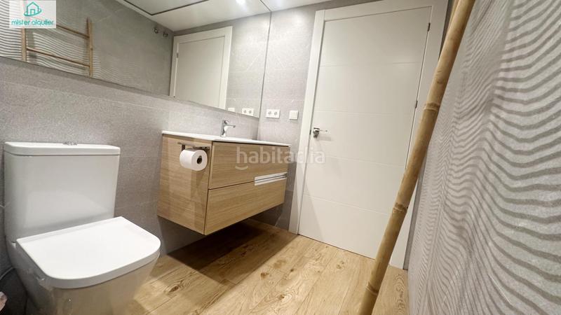 Foto 57f078a9-70f0-4ccf-9b48-f2329f71c7a7. Lloguer apartament a mar alta 10 a Campello Playa Campello (el)