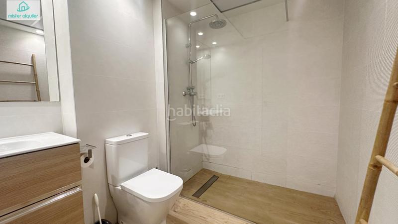 Foto 9f442a6b-ab65-47a2-94d4-1c377e2d5ed4. Lloguer apartament a mar alta 10 a Campello Playa Campello (el)