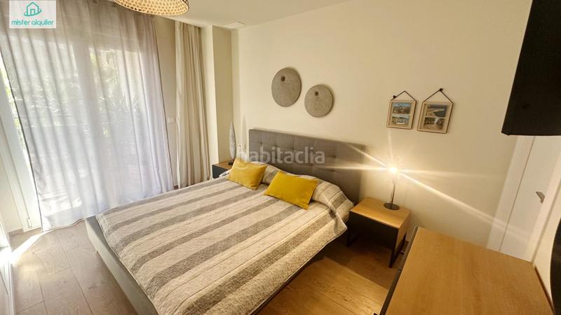 Foto c6485bb3-6913-48a5-8d75-3ca3ef9d62a4. Lloguer apartament a mar alta 10 a Campello Playa Campello (el)