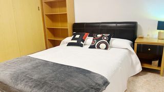 Location Appartement à Enriqueta elizaicin 11. Vivir en el centro de alicante interior sin ruidos