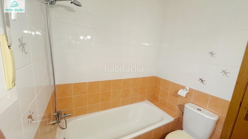 Foto d0f87c21-491a-4bf4-a42b-73d52003a130. Lloguer xalet amb aparcament piscina a Aigües