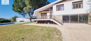 Affitto Chalet in Calle cíes 9