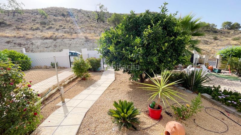 Foto 74a65961-7b94-49da-bd12-877abb719a80. Location maison avec chauffage parking piscine dans Busot