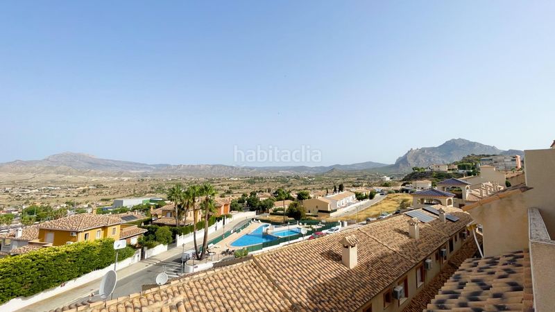 Foto f46685d9-7c1e-49f2-944c-e316e571a3cf. Location maison avec chauffage parking piscine dans Busot