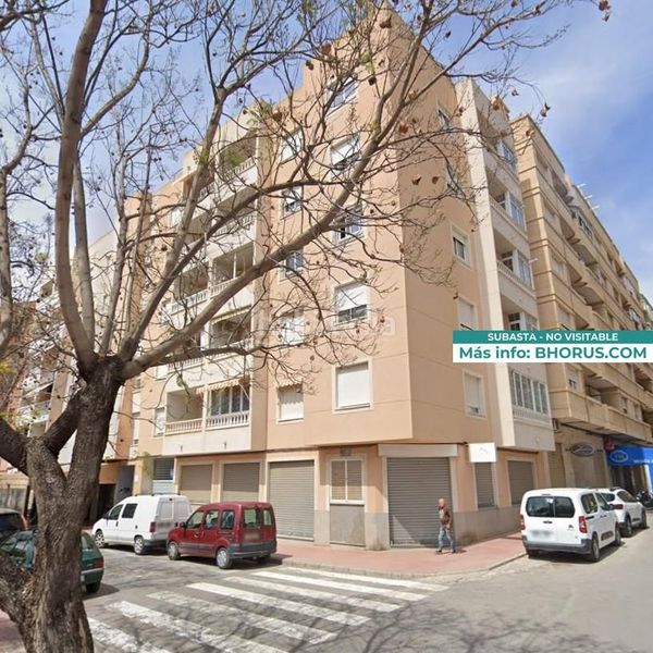 Foto 93146ae2-0a74-4002-83ae-4a3961881c4a. Casa a julio romero de torres 2 a Monòver