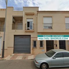 Haus in Rosa montero 16