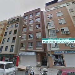 Appartement à Suarez  83