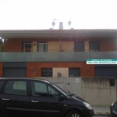 Casa a Jordi carrasco i azemar 12