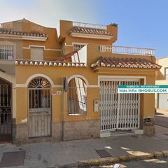 Haus in LA CARTUJA 44