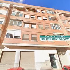 Flat in Poeta ausias march 5