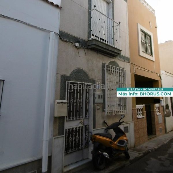 Foto c9af7b35-9039-4326-91fd-ad470b5766f1. Casa a Viator