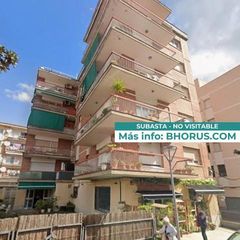 Etagenwohnung in Verge del carme 4