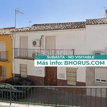 Foto a49435fe-66a8-4465-bf24-940e722da51c. Casa en Jódar