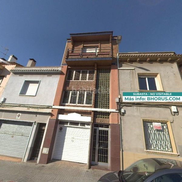Foto b1661aff-df7d-4f26-ad46-00701e5f3411. Casa a d' elcano 76 a Creu de Barberà Sabadell