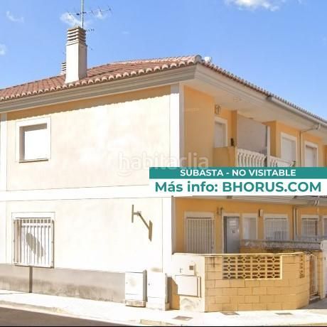 Foto 95b8c58a-bf31-4228-b5b6-b9426229a09c. Casa a Polinyà de Xúquer