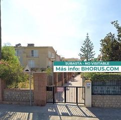 Casa  Gran avinguda jaume i 211