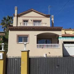 House in La perera 3