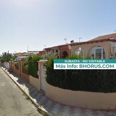 House in Limonar 25