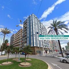 Flat in 25 d'abril 62