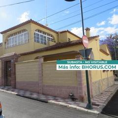 Maison à Enrique granados 20